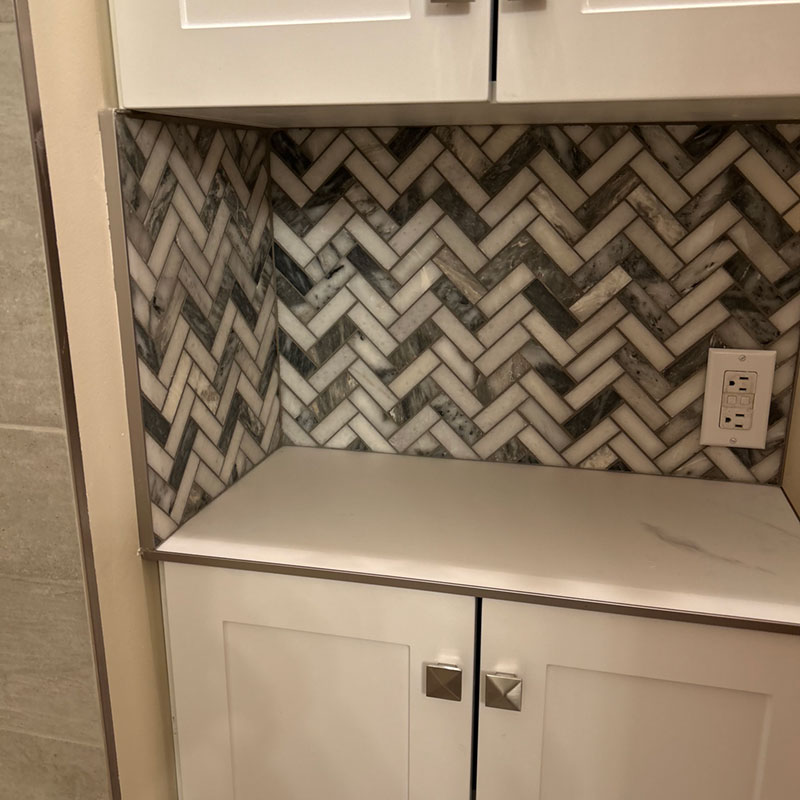 Ricklyn Renos diagonal glass backsplash Ricklyn Renos diagonal glass backsplash